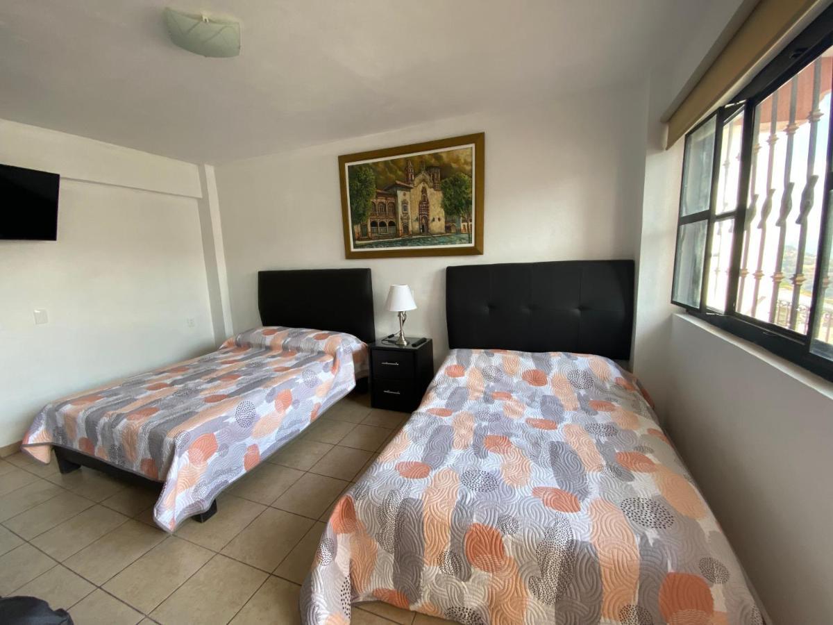 Casa Vista Hermosa De Taxco מראה חיצוני תמונה